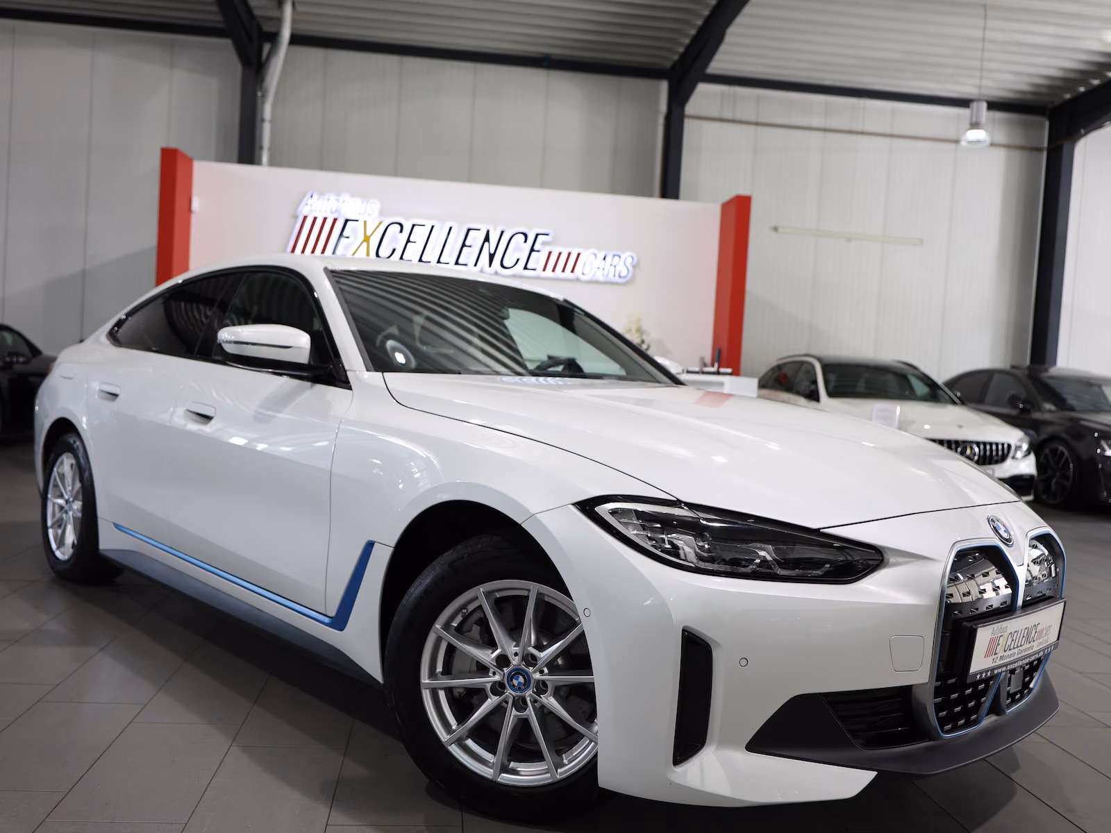 BMW i4 40 eDrive 100% HARMAN/KARDON, LEDER, HEAD-UP, миниатюра 2