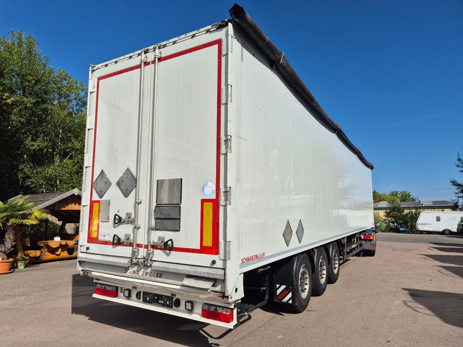 Schwarzmüller Schubboden 92 qm