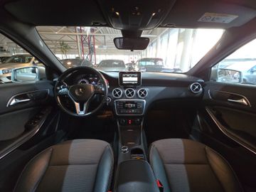 Mercedes A 180 - 4