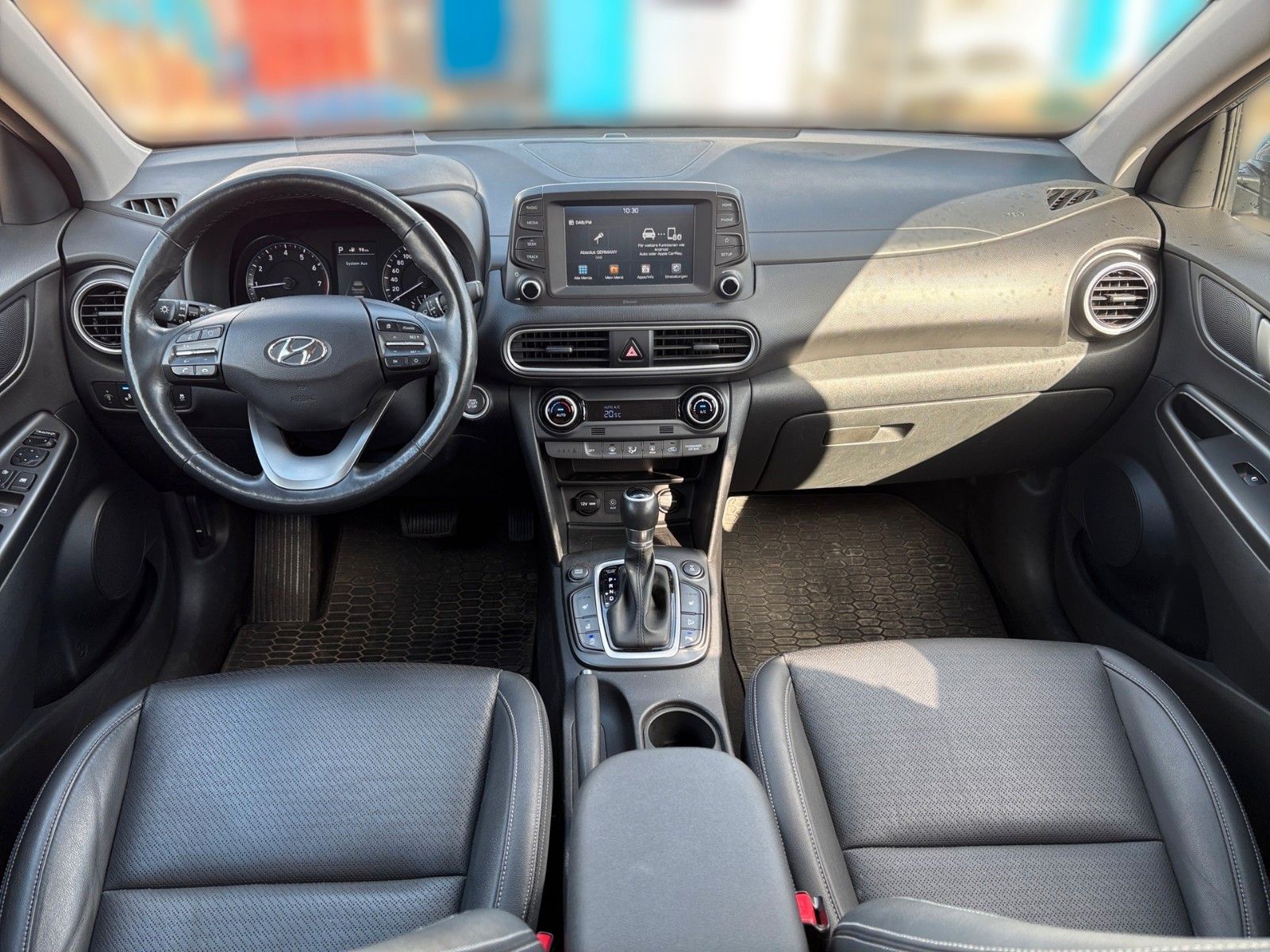 Fahrzeugabbildung Hyundai Kona Premium *ALLRAD*