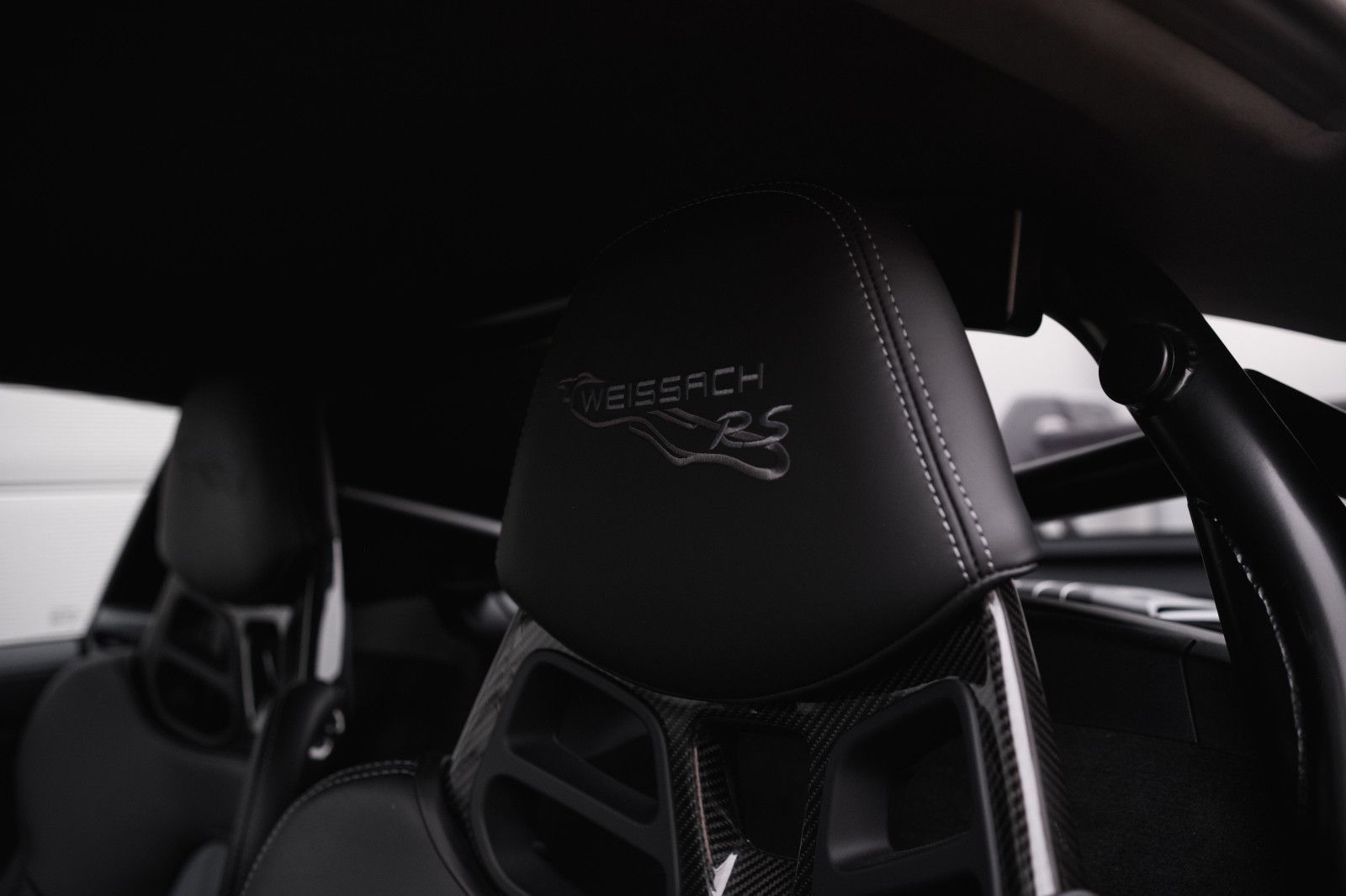 Fahrzeugabbildung Porsche 718 Cayman GT4 RS -Weissach-Kamera-Lift-PCCB