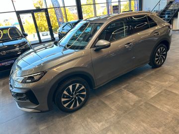 MYAUTOCENTER – Gebraucht- und Jahreswagen mit Werkstattservice in Pfaffenhofen Volkswagen T-Roc Style *1.HAND*19%MWST*ALCANTARA*CARPLAY*