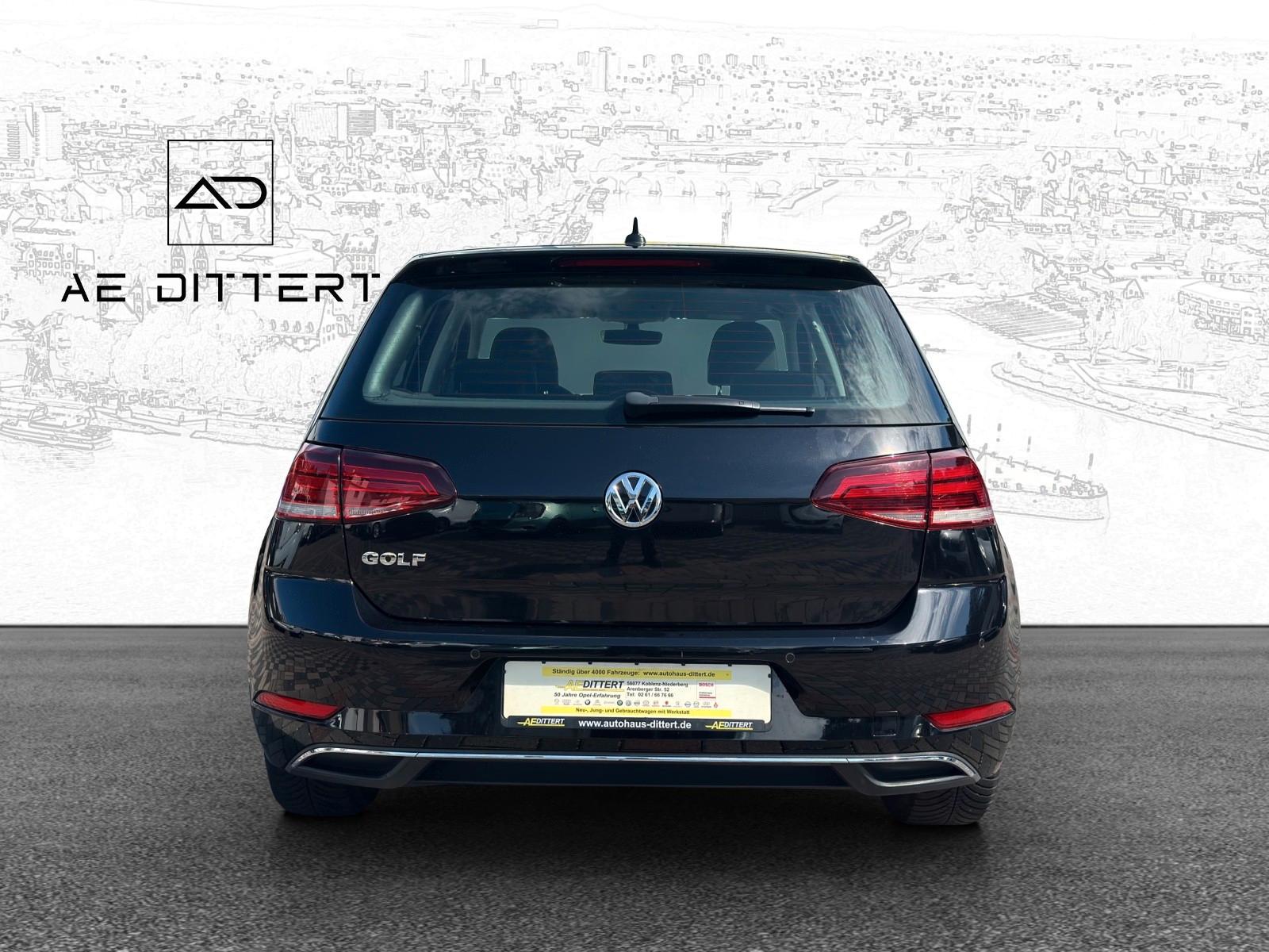 Volkswagen Golf VII Lim. Comfortline +Navi+Shz+