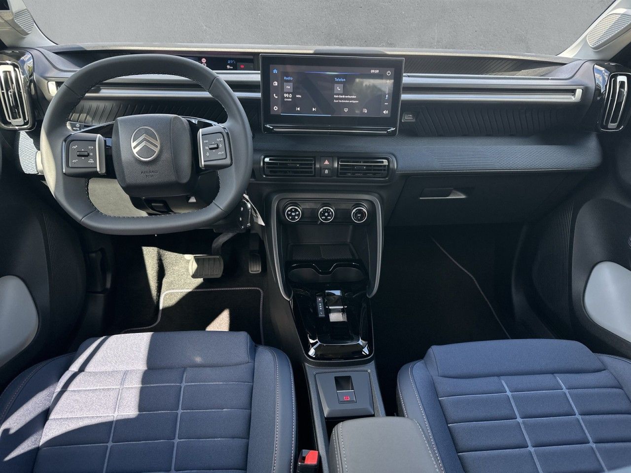 Fahrzeugabbildung Citroën C3 Hybrid 110 Doppelkupplung 6-Gang Collection - mit KI generiert/bearbeitet