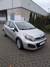 Kia Rio 1.4 Edition 7 Edition 7 - Kia Rio in Düsseldorf