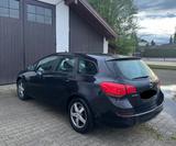 Opel Astra J Sports Tourer Edition - Opel Astra aus 2010: Sports Tourer