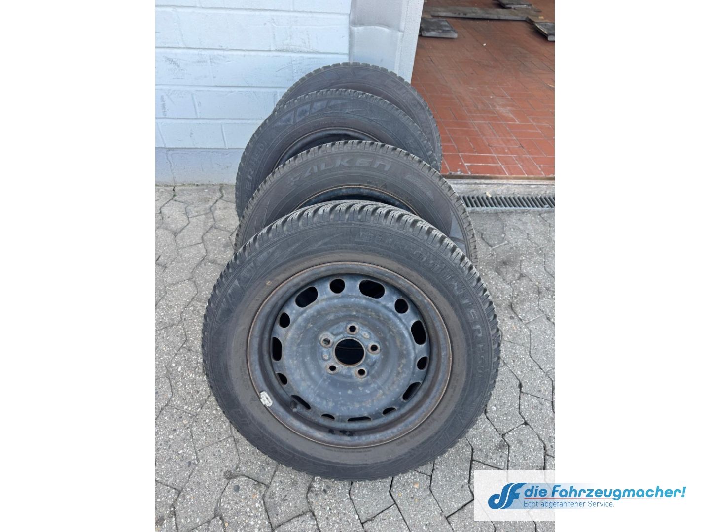 Fahrzeugabbildung Mazda CX-3 Sports-Line HUD Navi LED Klimaautom DAB SHZ