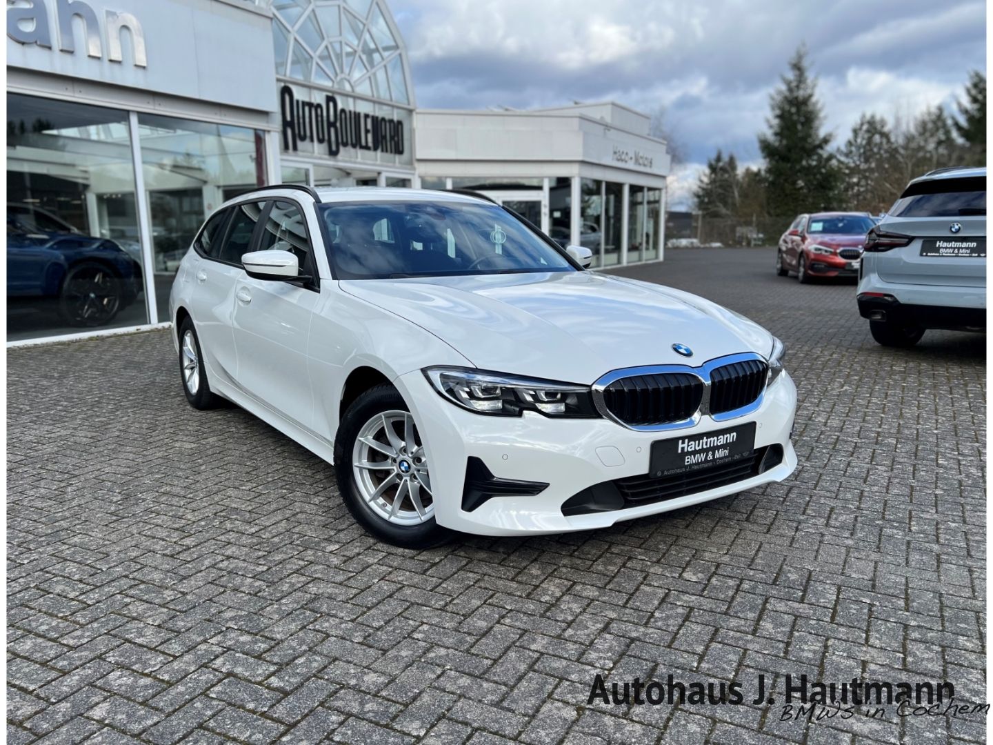 BMW 318 d Touring Advantage +1.HAND+LED+NAVI+SHZ+PDC foto 22