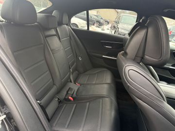 Bild 9 Mercedes-Benz C 300 C 300d Lim*DISTRONIC*Kam360*NIGTH*Digital-Light*