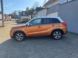 Suzuki Vitara 1.6 DDiS Comfort 4x4 - Suzuki Vitara mit Panoramadach