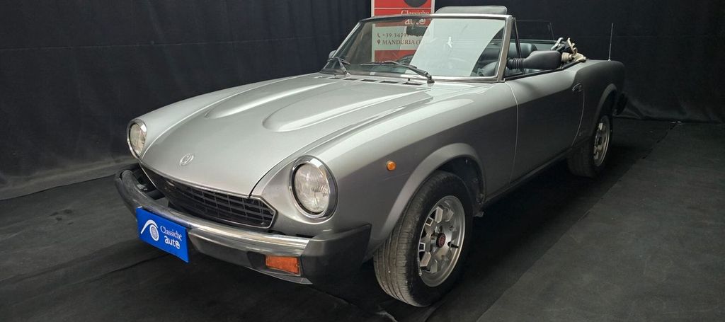 FIAT 124 Spider 1985