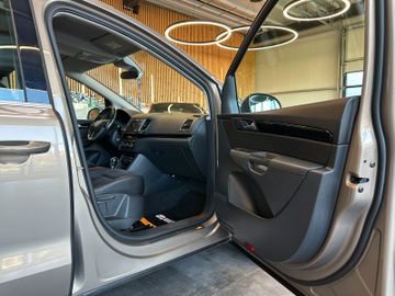 Seat Alhambra*1-HAND*7.SITZER*SZHZ*2-ZONEN*NAVI*TEMPO