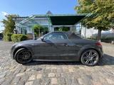 Audi TT Roadster 2.0 TDI S tronic quattro - - Audi TT mit Diesel-Antrieb: Cabrio