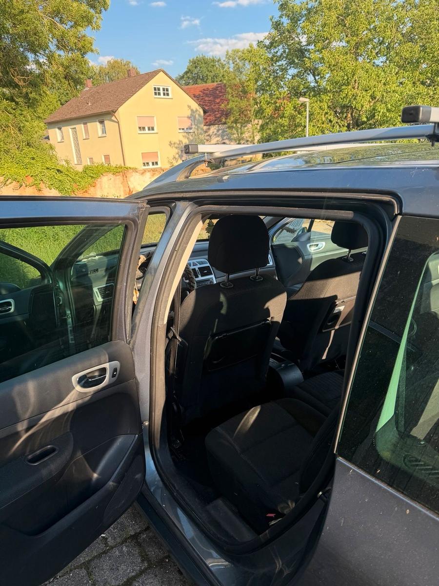 Peugeot 307 2007 — photo 11