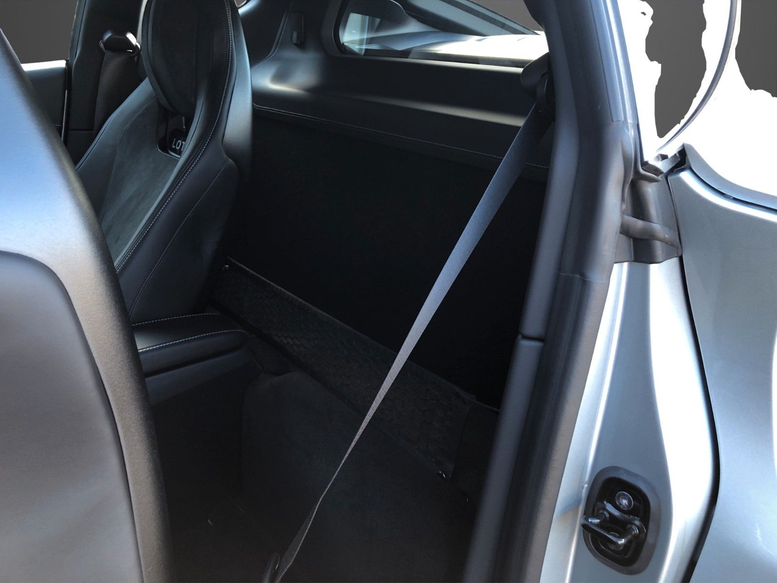 Fahrzeugabbildung Lotus Emira i4 Turbo SE Lotus Wuppertal