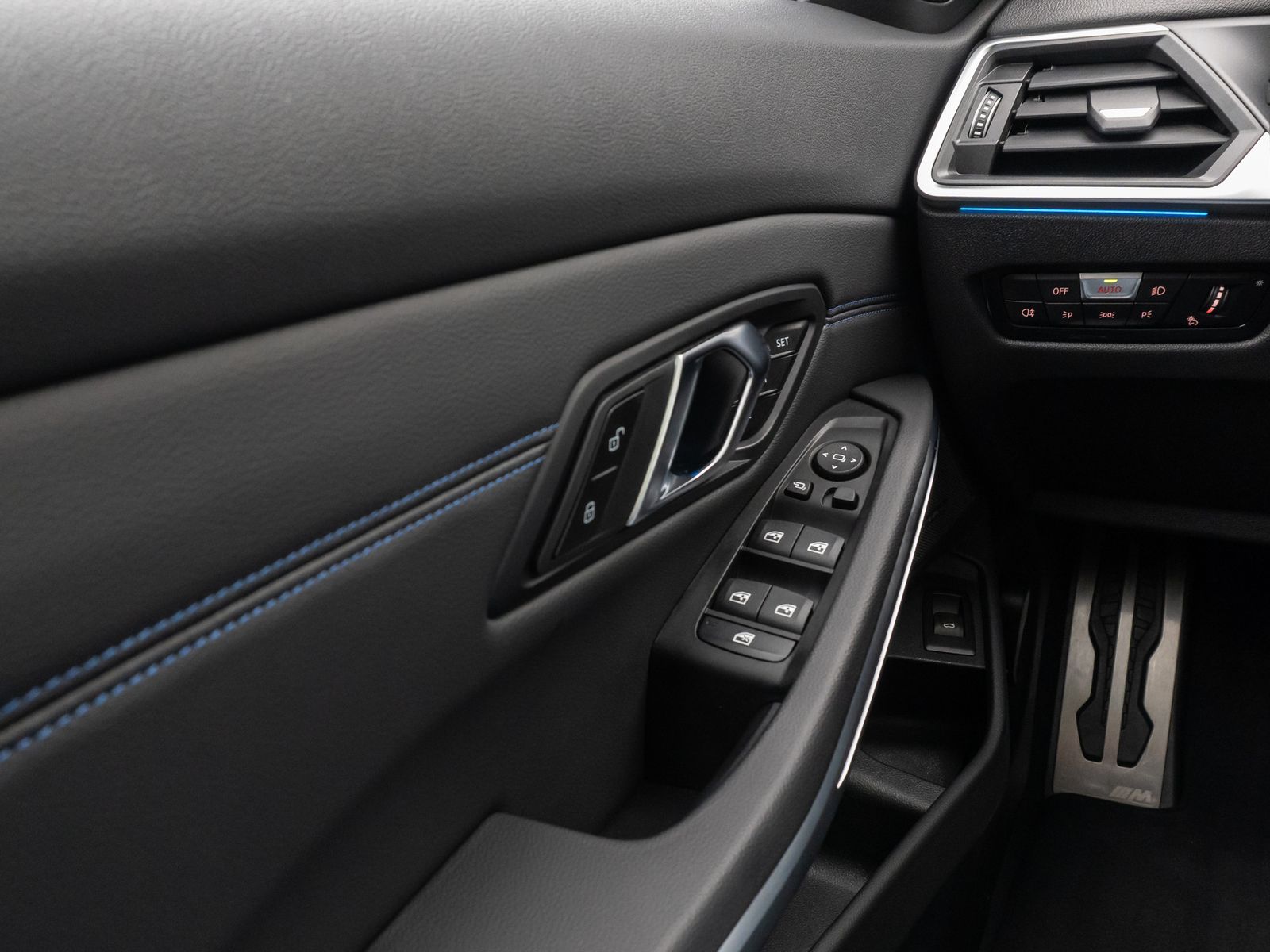 Fahrzeugabbildung BMW M340i xD Panorama Kamera DAB H/K Komfort 19Zoll