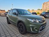 Suzuki Vitara 1.6 DDiS Comfort+ 4x4 Comfort+/Foliert+AT - Suzuki Vitara: Standheizung