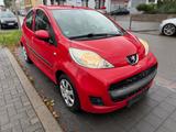 Peugeot 107 Filou - Peugeot 107 mit Benzin-Antrieb: Kleinwagen, Automatik
