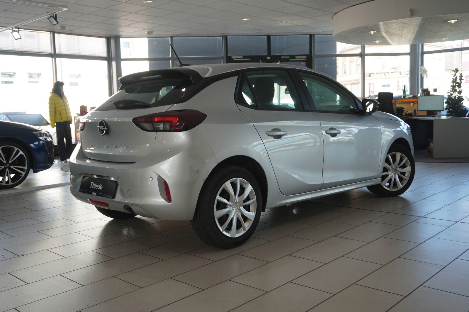 Fahrzeugabbildung Opel Corsa F 1.2 FACELIFT NAVI/LED/KAMERA/VIRTU./SHZ
