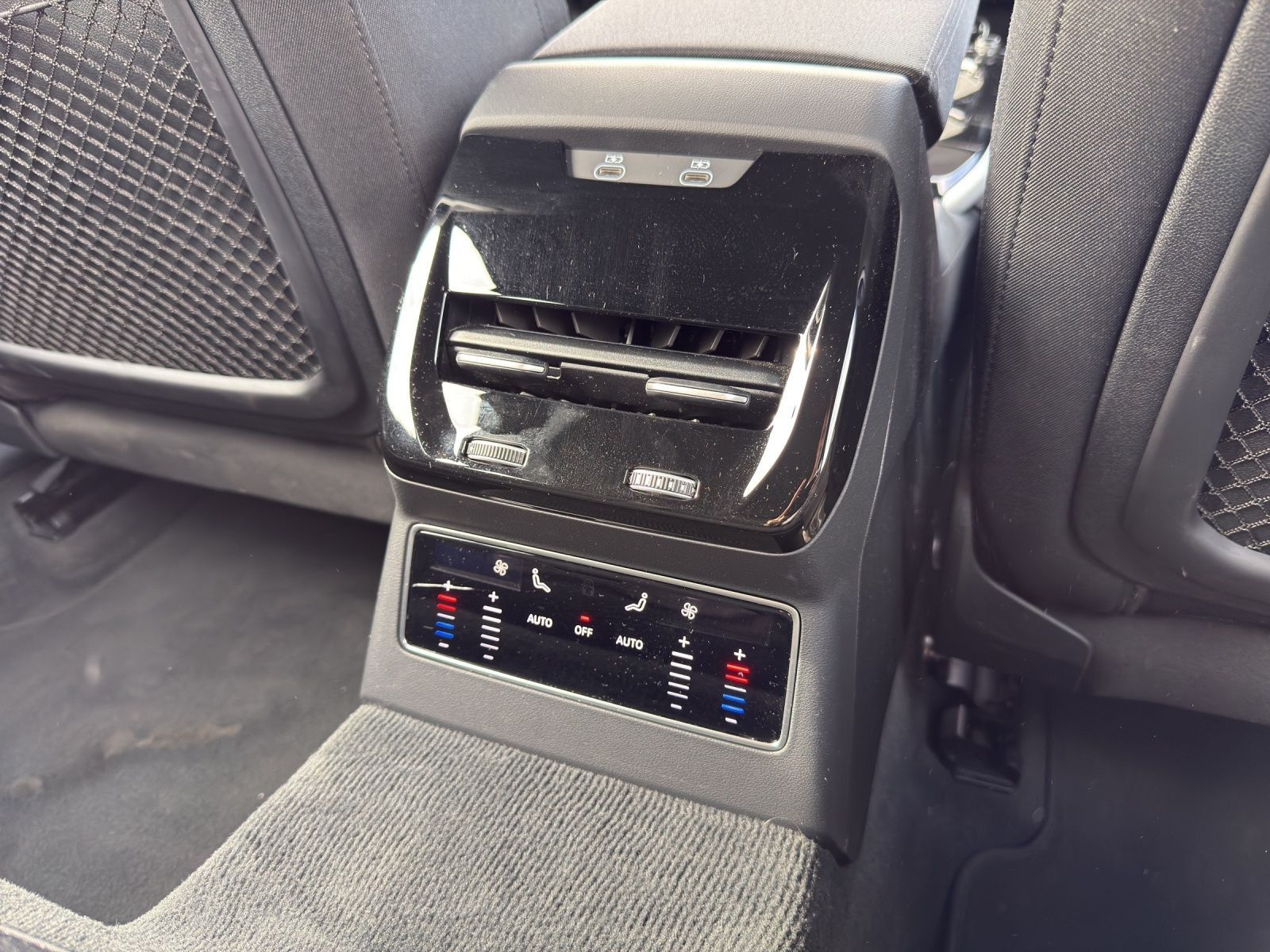 Audi A6 - Bild 17