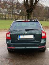 Skoda Octavia 1.6 TDI 4x4 Ambition Combi 1. Hand - Skoda Octavia: Allradantrieb, 1.6