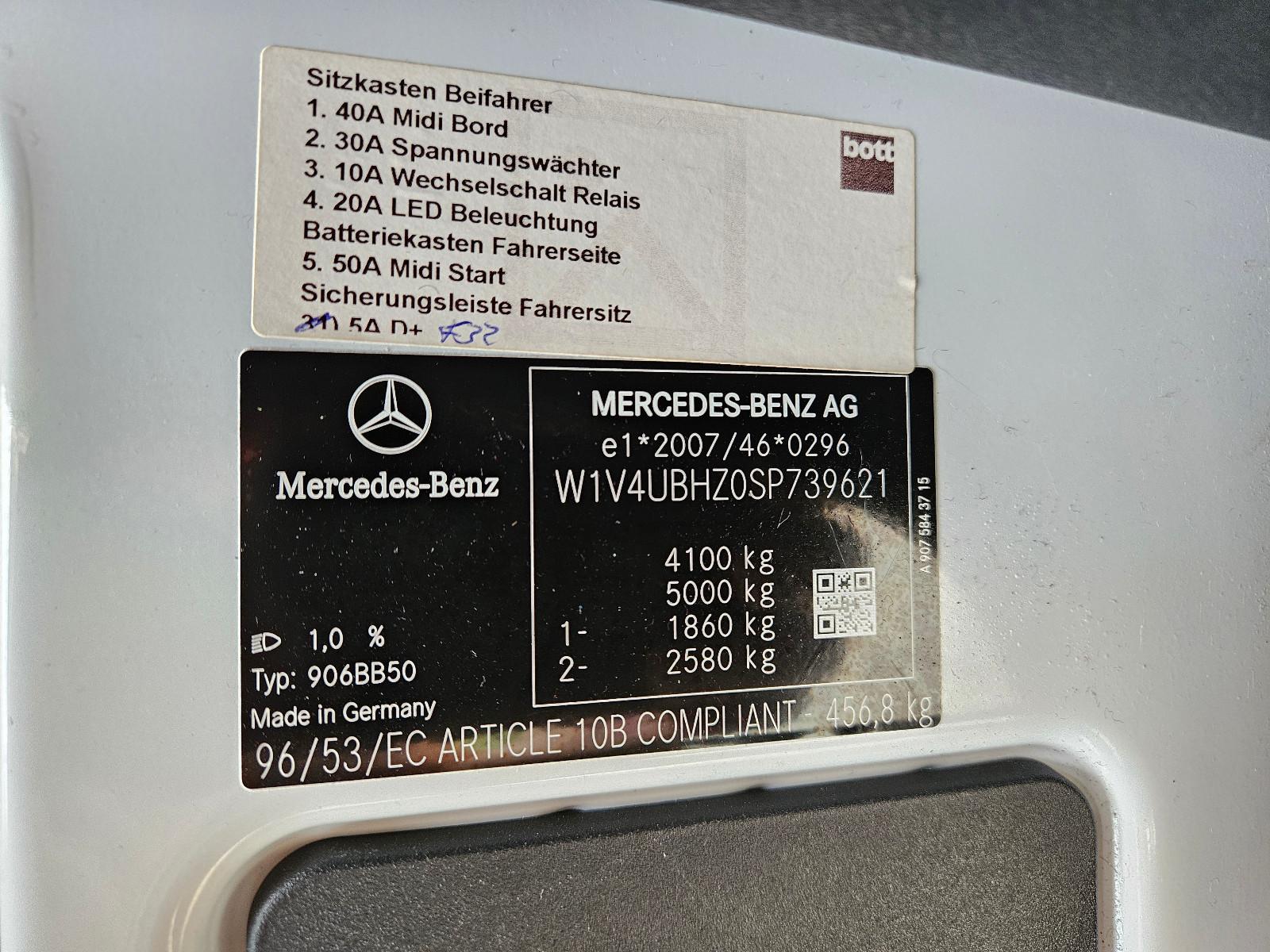 Mercedes-Benz eSprinter 414 BOTT WERKSTATT REGALE FULL HOUSE