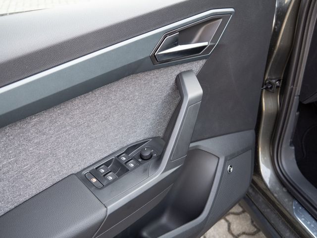Arona 1.0 Xperience PDC KAMERA NAVI ACC LED