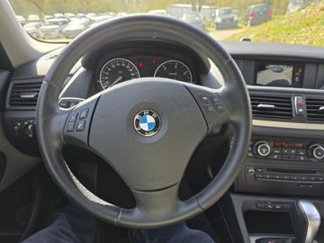 BMW X1 - 10
