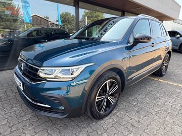 Bild 14 VW Tiguan Active 1.5 TSI DSG AHK Matrix-LED Pano-SD