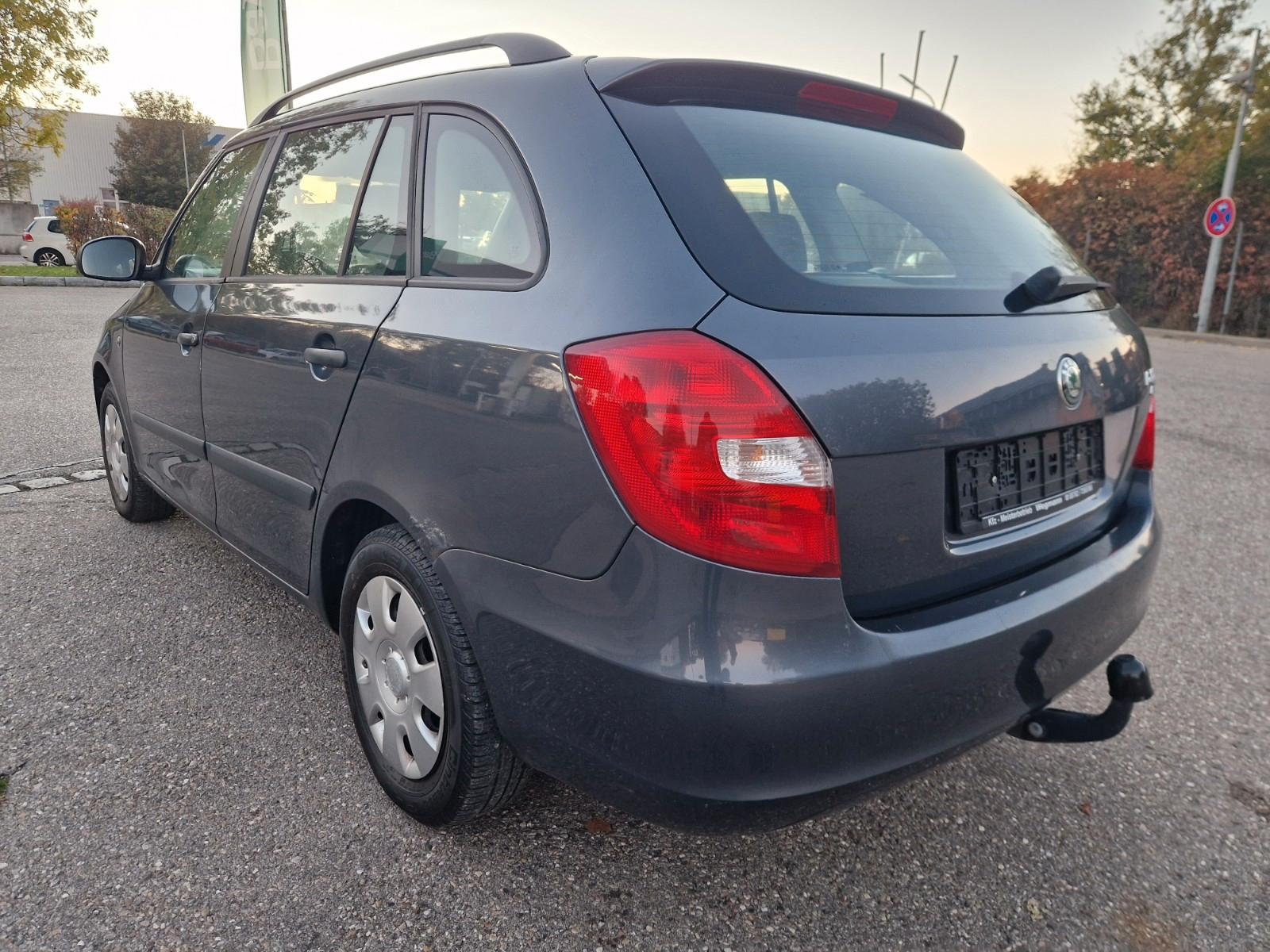 Skoda Fabia 2010 — photo 17