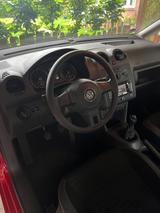Volkswagen Caddy 1,2TSI 63kW Behindertengerecht mit Rampe - VW Caddy Gebrauchtwagen in Hamburg