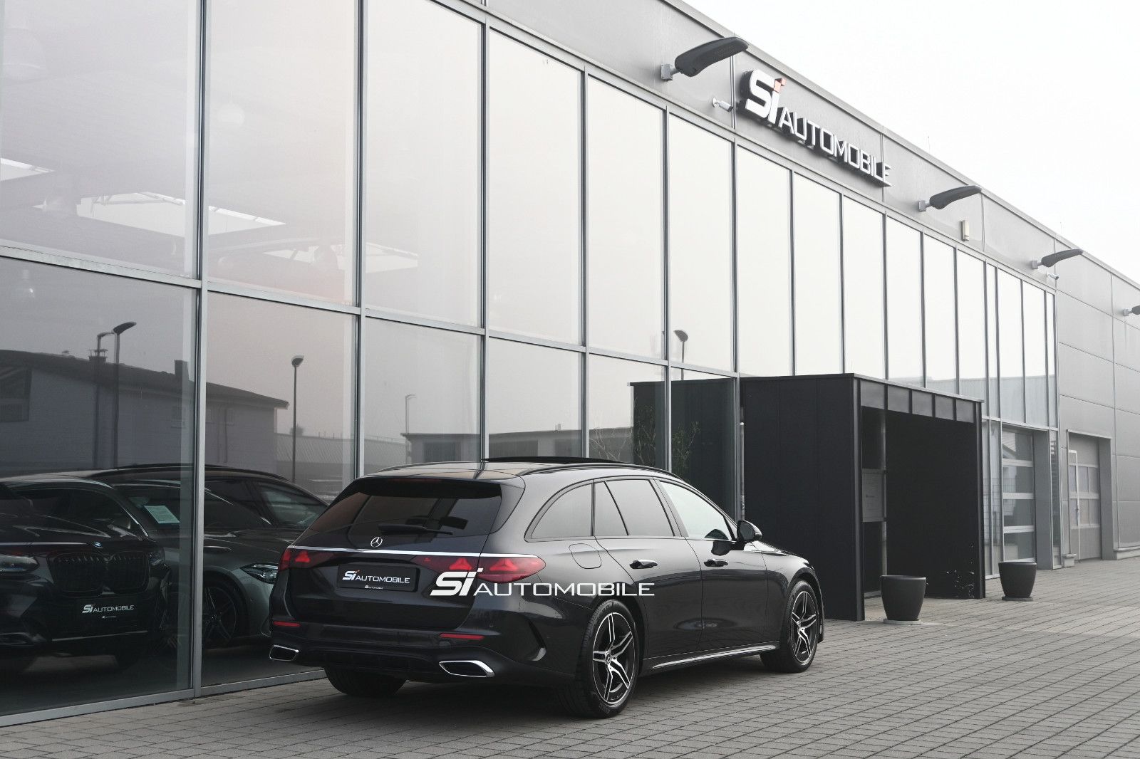 Fahrzeugabbildung Mercedes-Benz E 220 d 4Mat. T AMG PLUS °UVP 94.569€°NIGHT°PANO