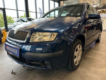 Skoda Fabia *KLIMA*AHK*TÜV: 327*Dachreling*