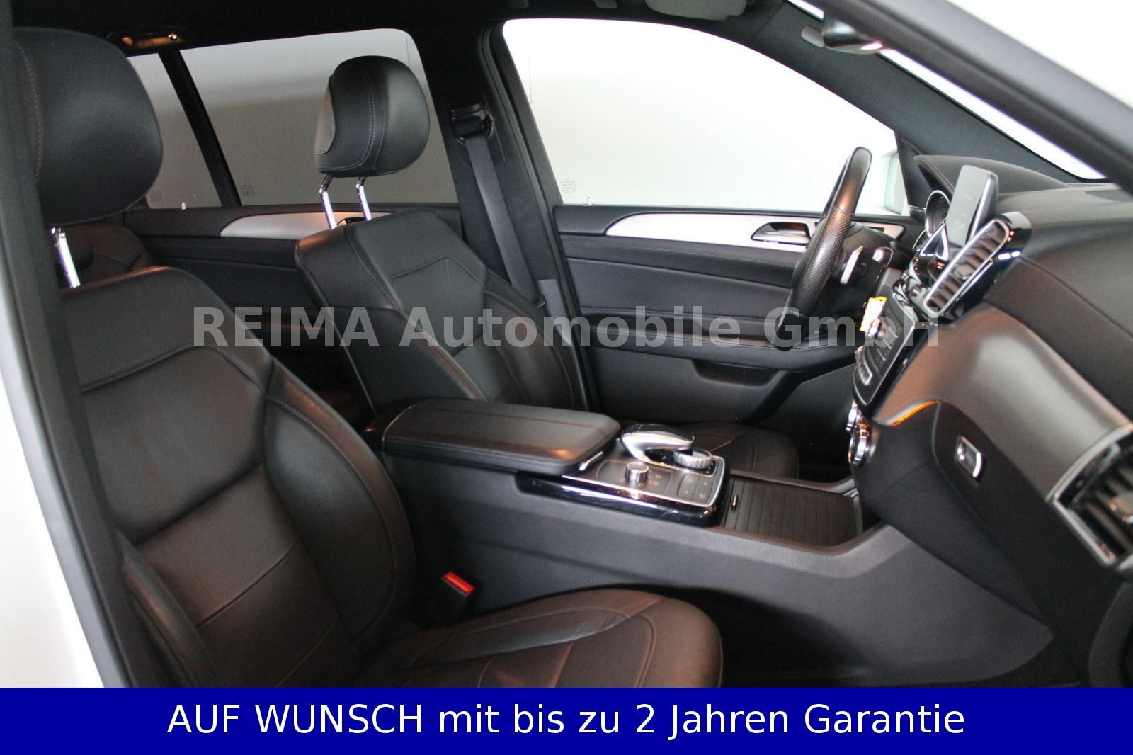 Fahrzeugabbildung Mercedes-Benz GLS 350 d 4Matic AMG Styling, 7 Sitzer, Pano