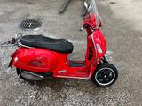 Piaggio Vespa GTS 300 - MOFA