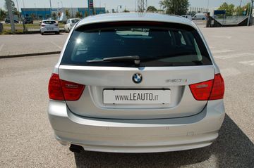 BMW 320 - 4