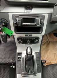 Volkswagen Passat - 11