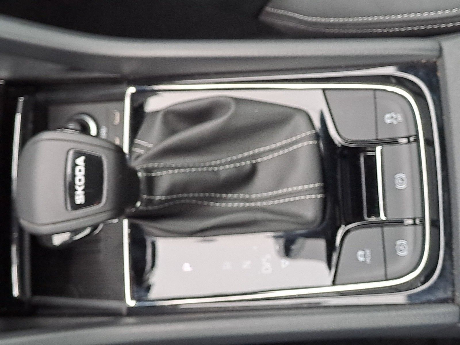 Skoda Karoq - Bild 14