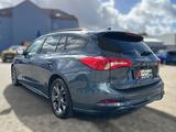Ford Focus ST-Line 1.5 EcoBoost El. Panodach Navi ACC - Ford Focus: Schiebedach
