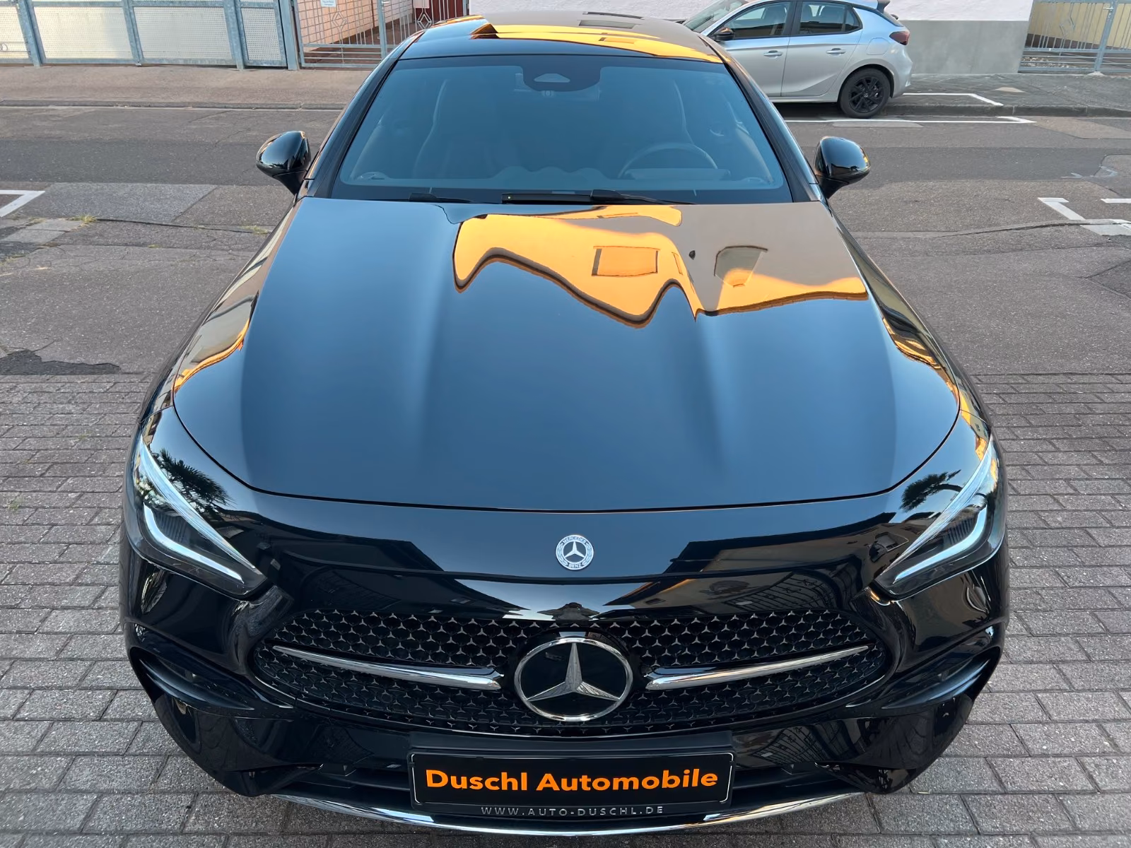 Mercedes-Benz CLE 200 COUPÉ AMG! PANO! MEMORY! TOTWINKEL! 19"!