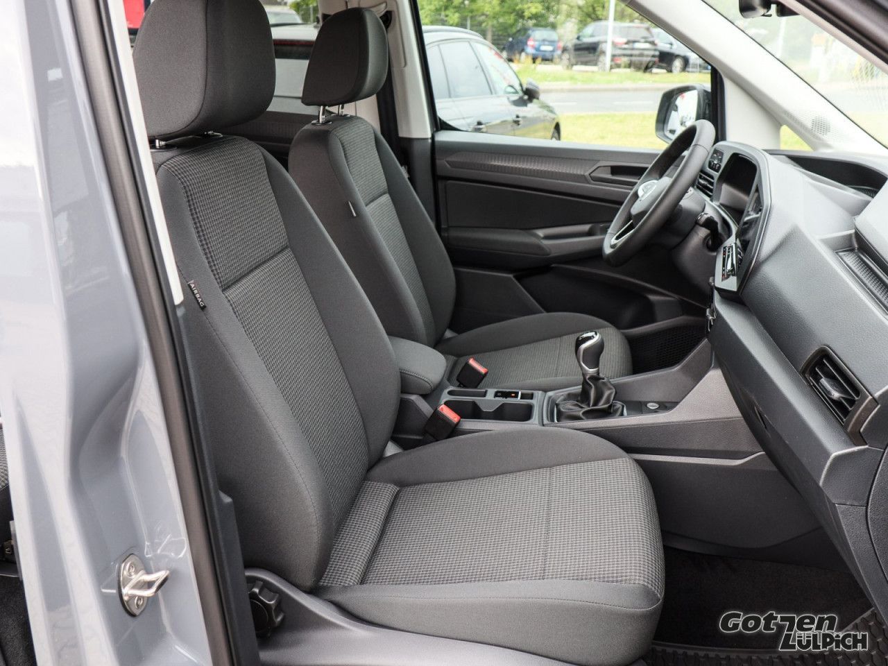 Fahrzeugabbildung Volkswagen Caddy 1,5TSI App-Connect Klima ACC PDC Bluetooth