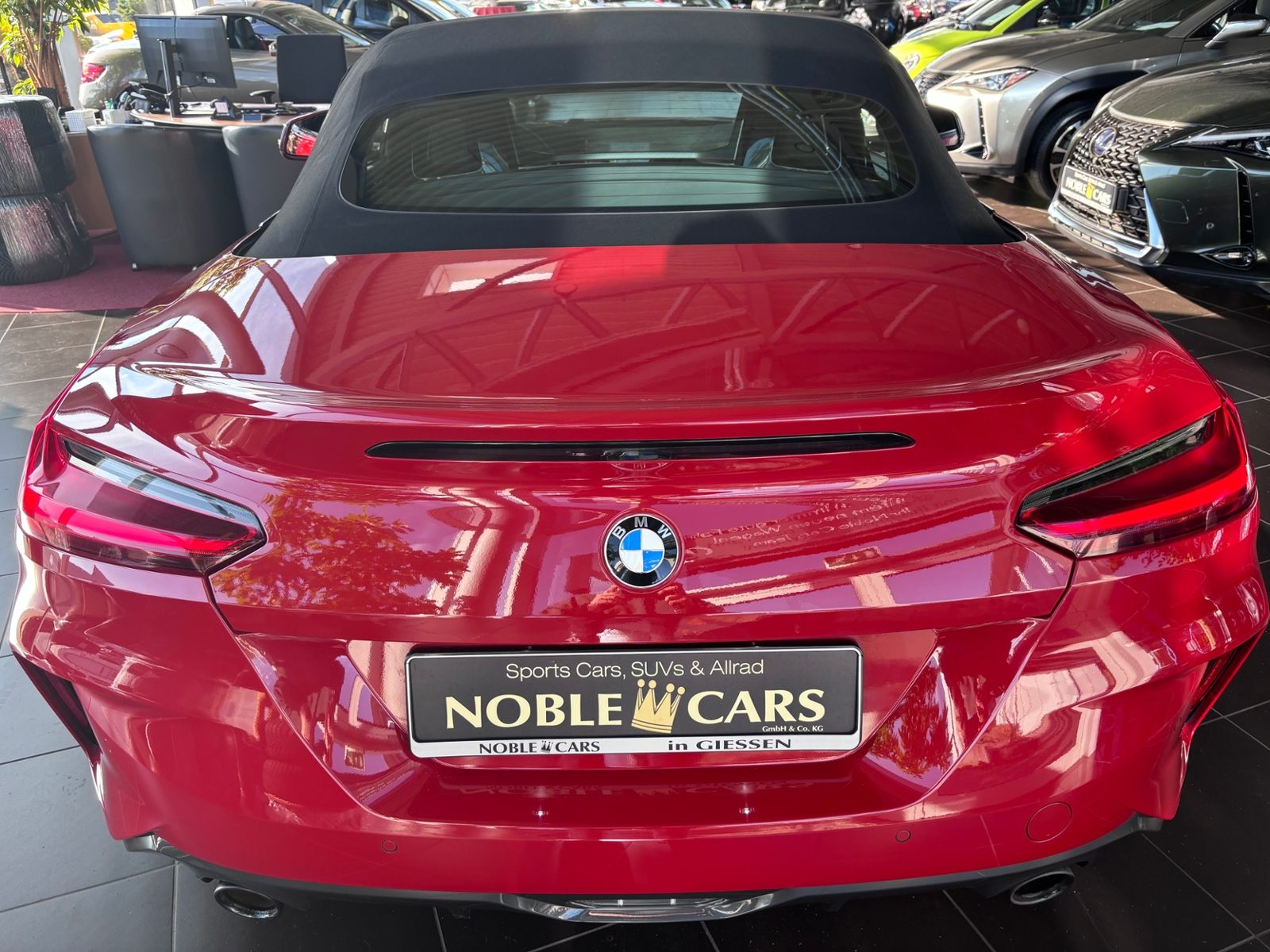 Fahrzeugabbildung BMW Z4  sDrive 30 i M Sport LED NAVI ALU