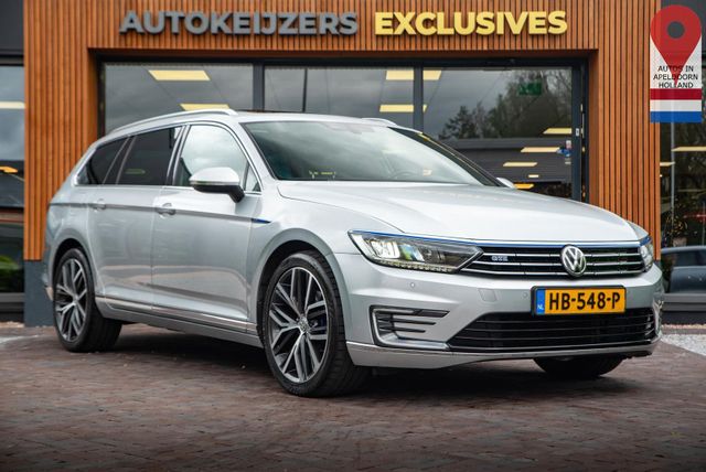 VW Passat Variant