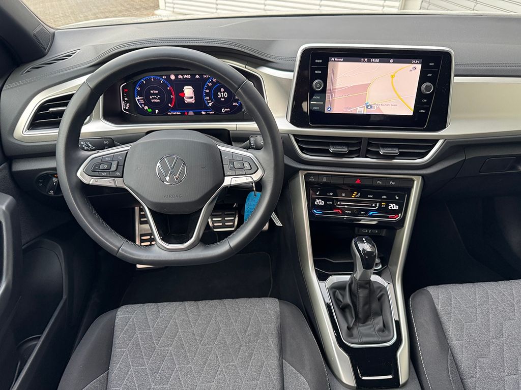 T-Roc 1.5 TSI DSG "MOVE PLUS" *NAVI*IQ.DRIVE*