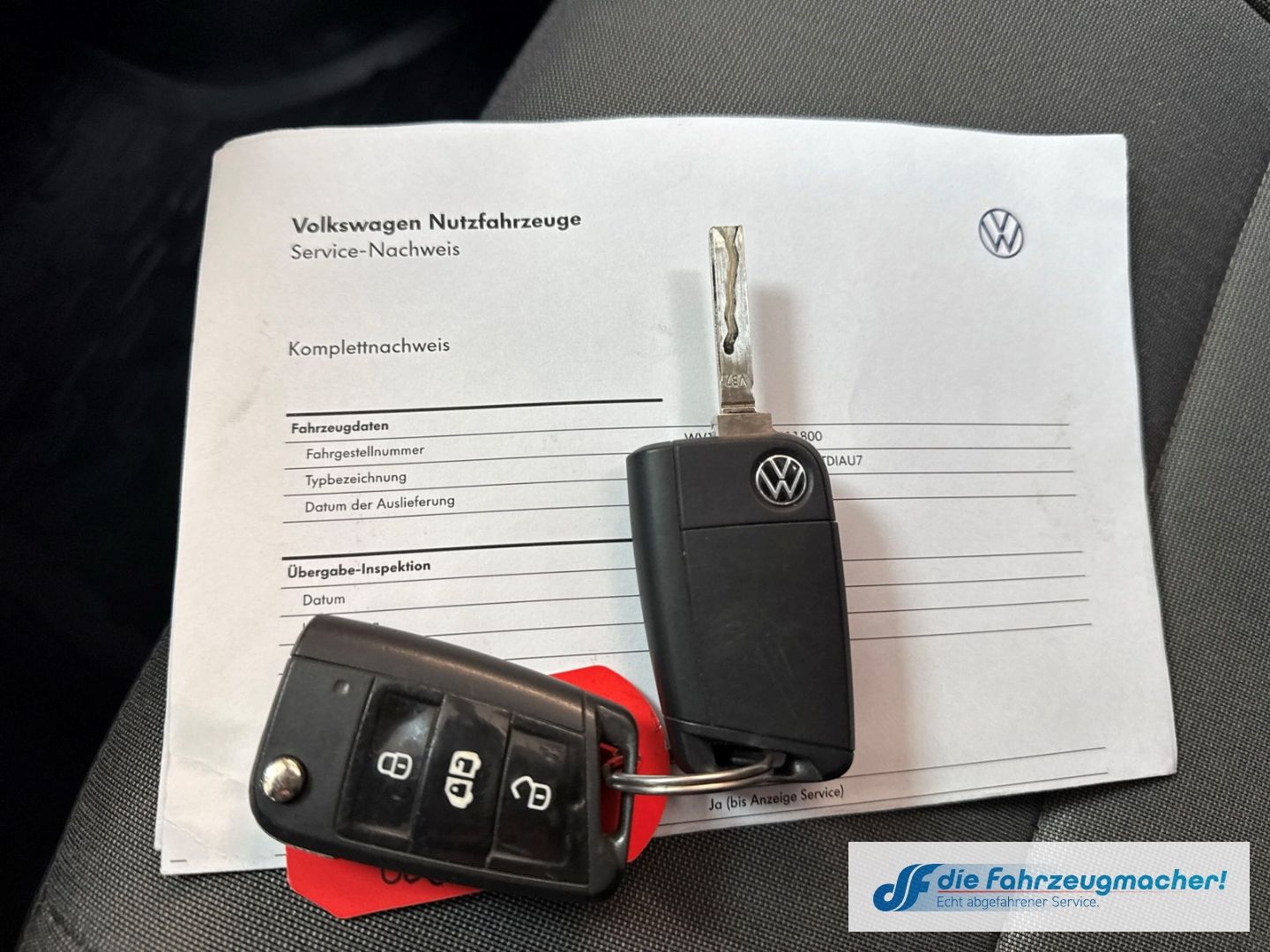 Fahrzeugabbildung Volkswagen Transporter T6.1 Kasten Navi LED CarPlay *EXPOR