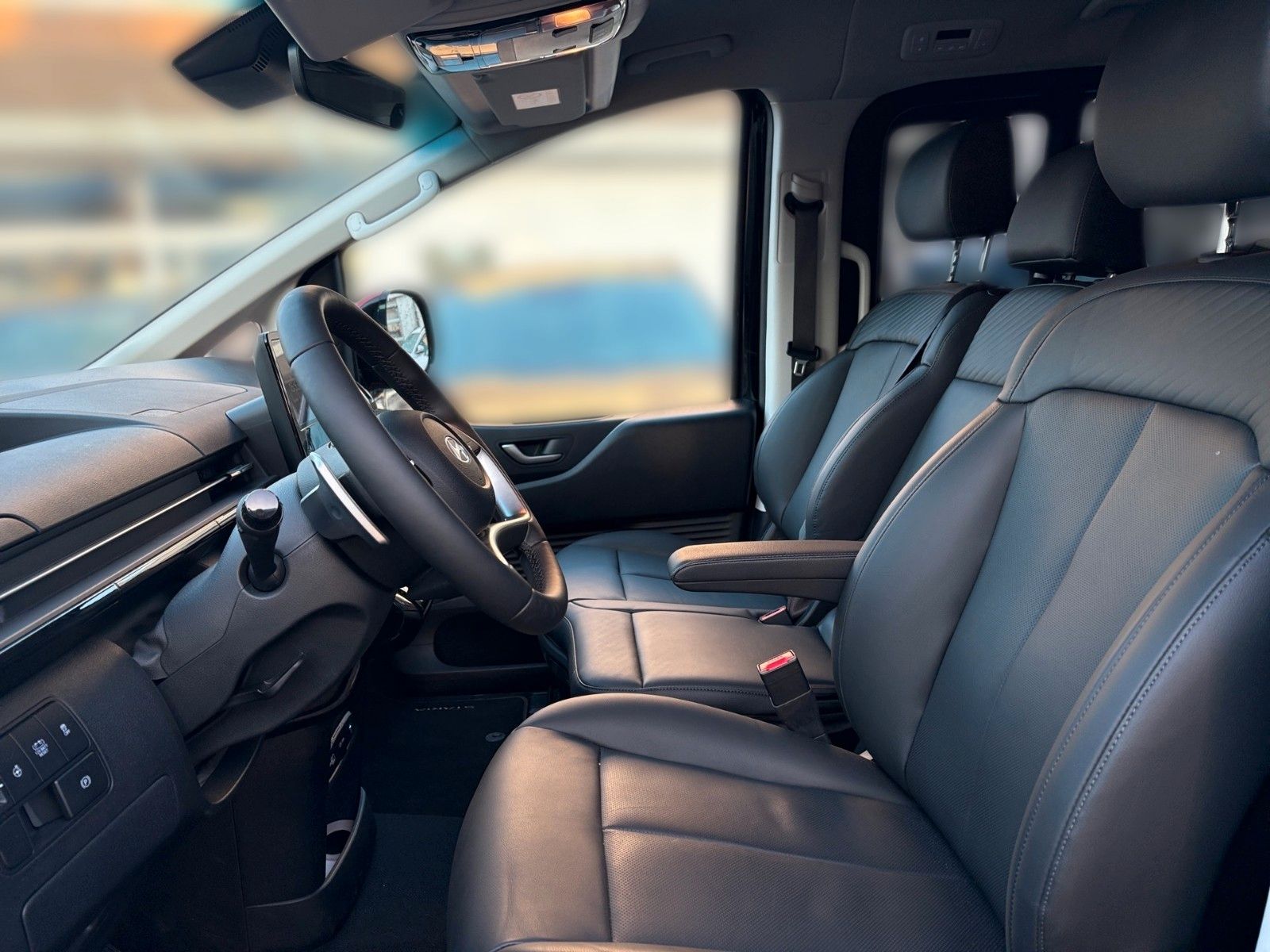 Fahrzeugabbildung Hyundai Staria Prime Hybrid Park-Paket