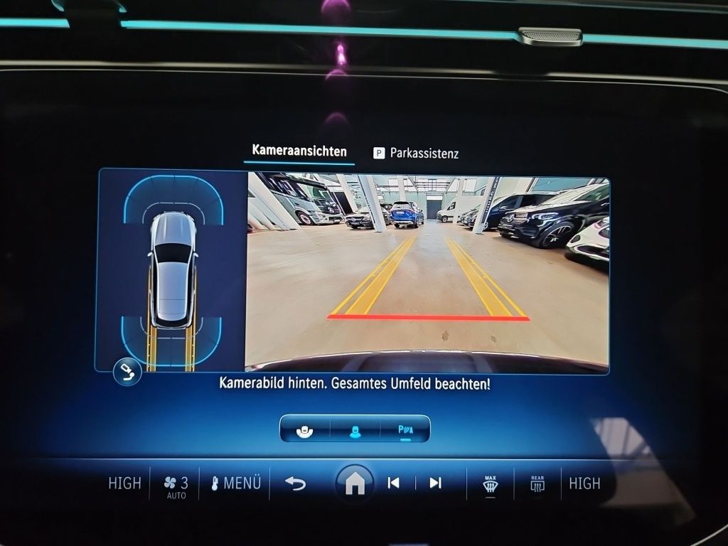 Fahrzeugabbildung Mercedes-Benz E 220 dT Avantg. Totwi. AHK ACC LED Ambie. Navi