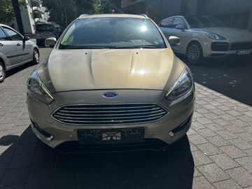 Ford Focus - 2