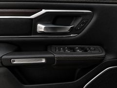 DODGE RAM 1500 LARAMIE 3.0 Hurricane Sitzklima Offroad