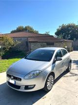 Fiat Bravo 1.6 MJT 120CV POCHISS KM FULL OPTIONA - silberne Fiat Bravo